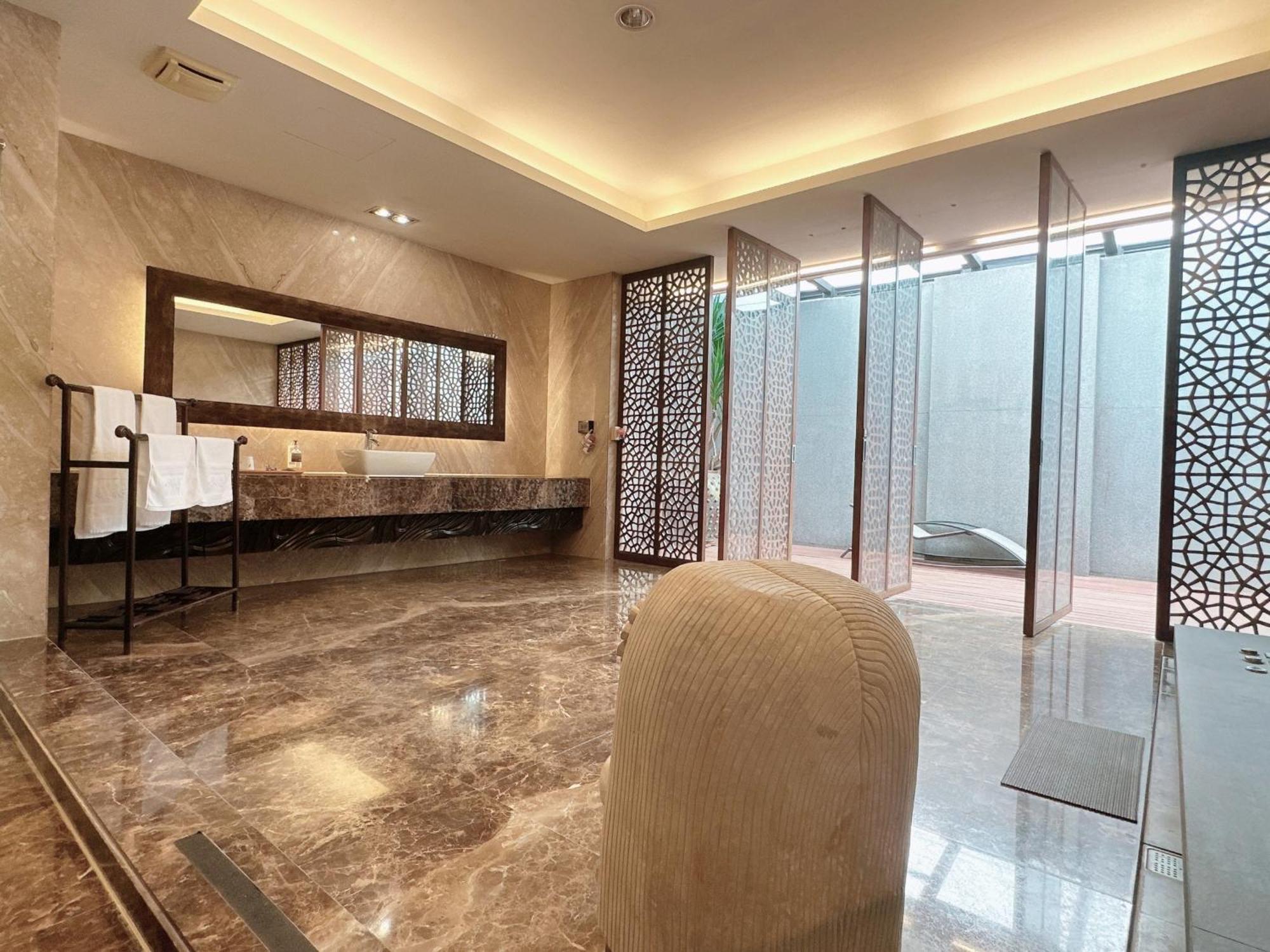 Orient Luxury Villa Motel Huwei Zewnętrze zdjęcie